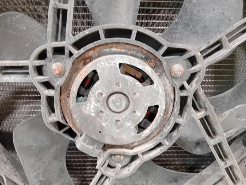 Radiatore Acqua 880598S Opel Vivaro A 2007