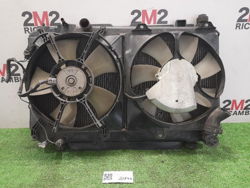 Radiatore Acqua 1640027061 0227403842 Toyota RAV 4 II 2000