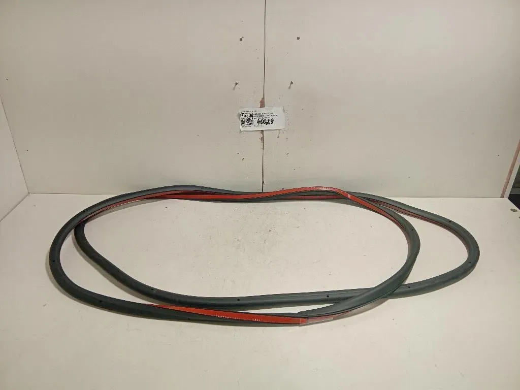 Guarnizione ANT Porta ANT DX 8U0 837 912 B Audi Q3 8UB 2012