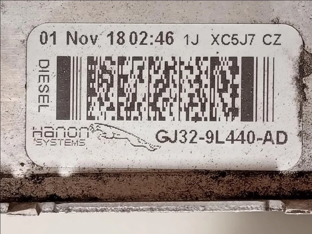 Radiatore Intercooler GJ32-9L440-AD Jaguar E-pace 2017