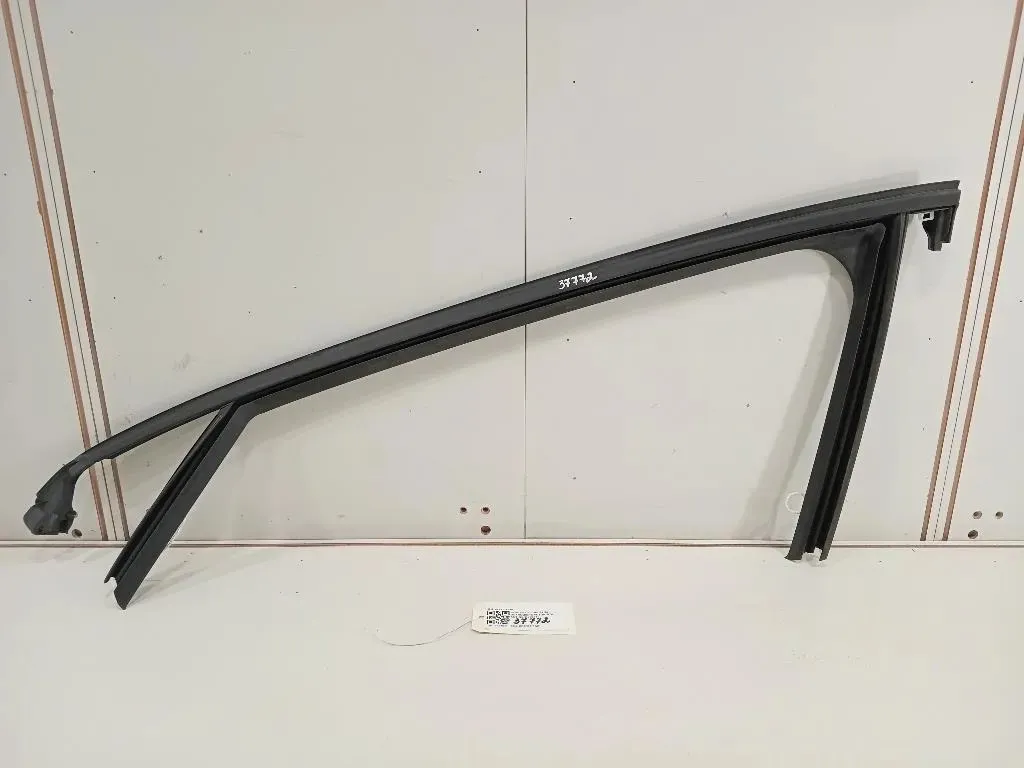 Guarnizione ANT Porta ANT SX 9823226680 Peugeot 208 I 2015