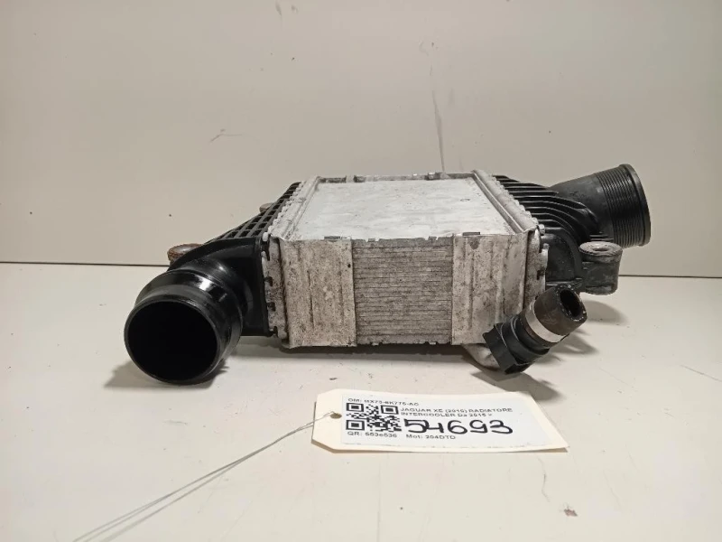 Radiatore Intercooler GX73-6K775-AC Jaguar XE 2015