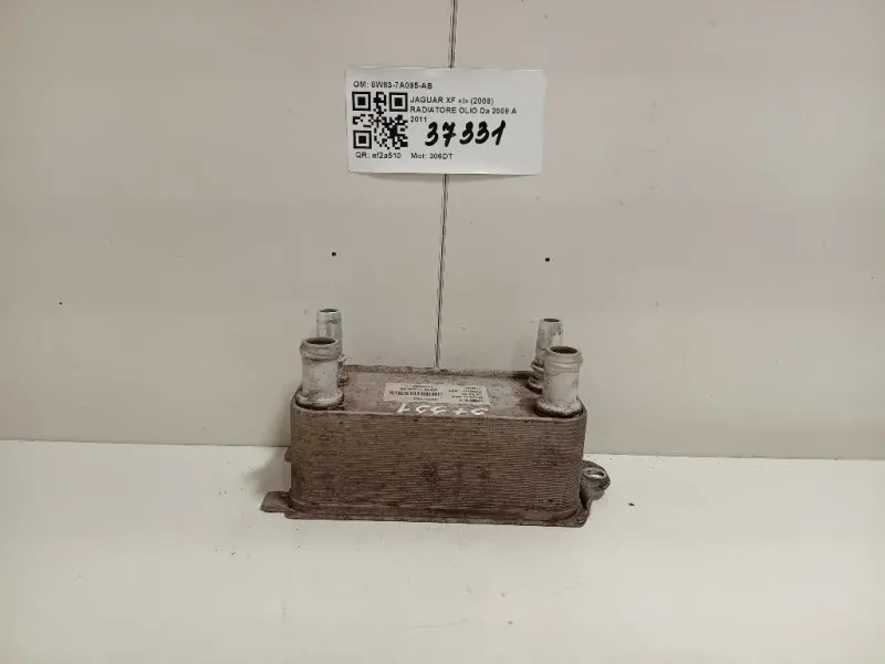 Radiatore OLIO 8W83-7A095-AB Jaguar XF I 2008