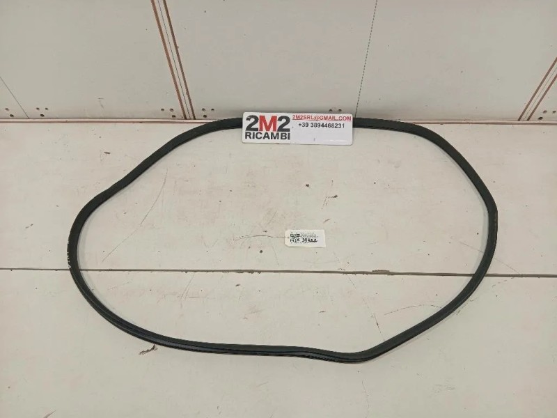 Guarnizione Porta POST SX GUARNIZIONE PORTA POST SX Mercedes Classe GLE W166 2015