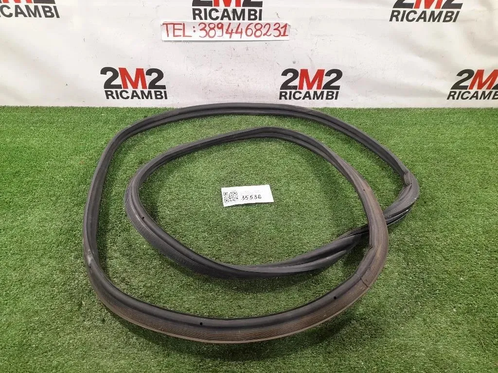 Guarnizione Portello POST 9813254680 Citroen C3 III 2016