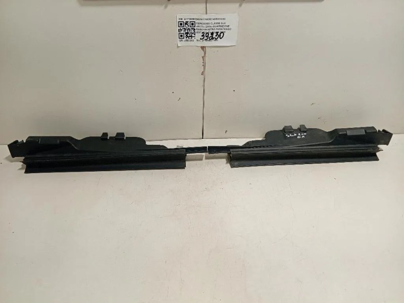 Guarnizione Raschiavetro Parafango EST DX A1716390243A1716390143SX+DX3 Mercedes Classe SLK R171 2004