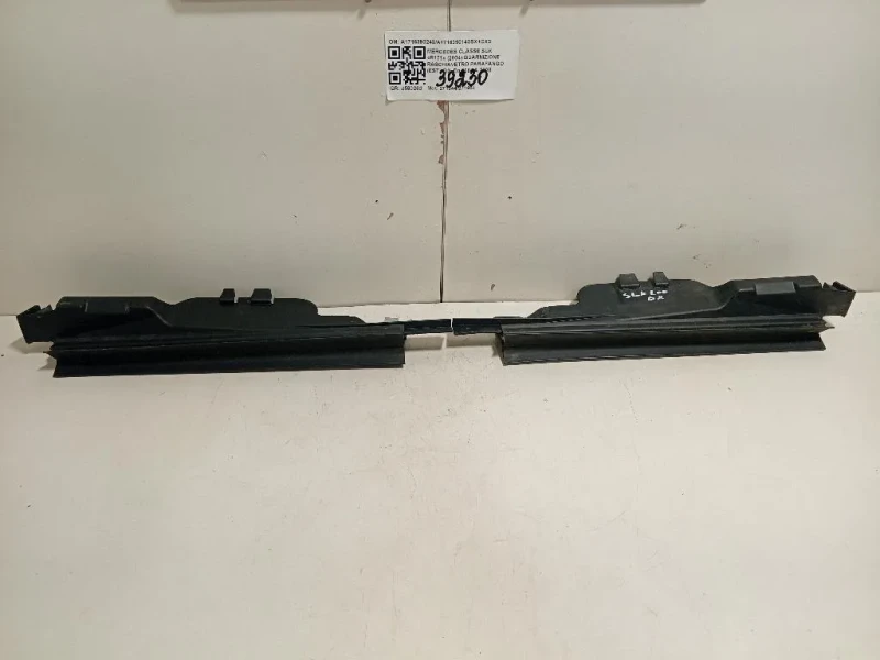 Guarnizione Raschiavetro Parafango EST DX A1716390243A1716390143SX+DX3 Mercedes Classe SLK R171 2004