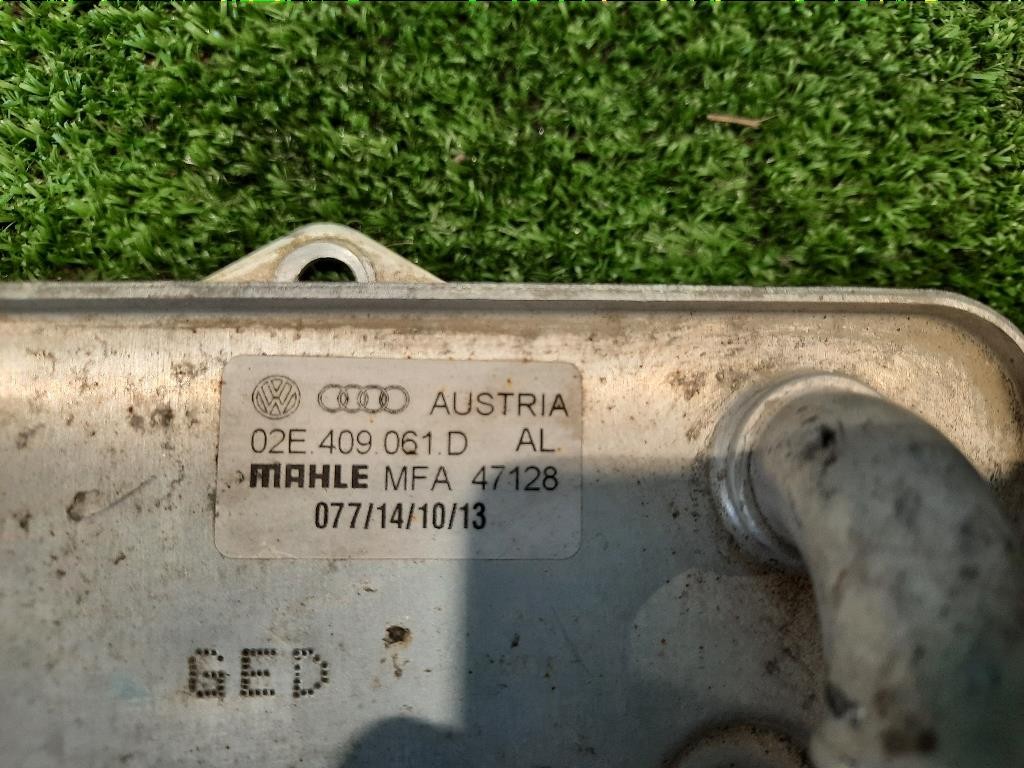 Radiatore OLIO Cambio AUT 02E409061D Volkswagen GOLF VII 2013