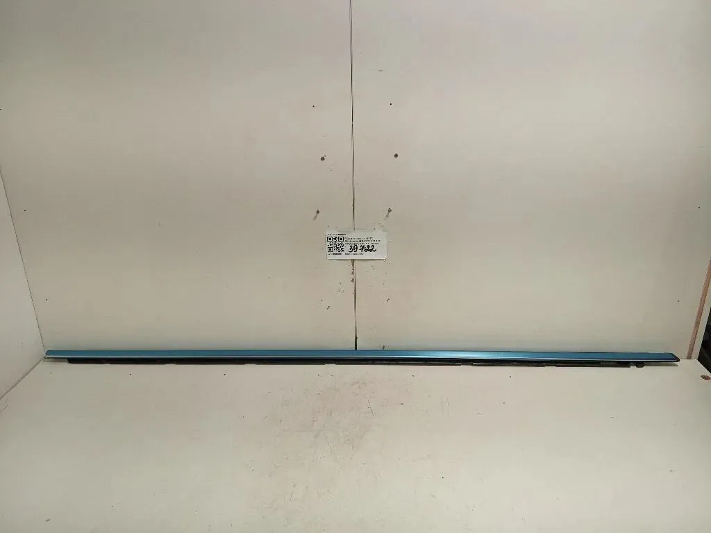 Guarnizione Raschiavetro Porta EST ANT DX 9677880980 Peugeot 308 II 2017