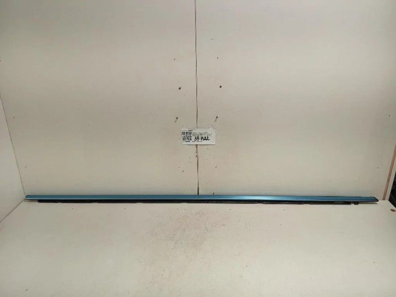 Guarnizione Raschiavetro Porta EST ANT DX 9677880980 Peugeot 308 II 2017