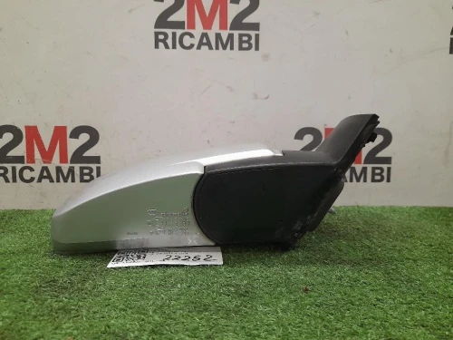 Guarnizione Raschiavetro Porta EST ANT SX 95980302 Chevrolet Cruze 2009