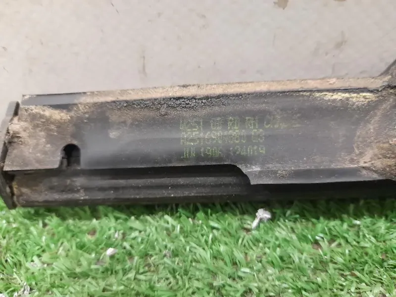 Guarnizione Raschiavetro Porta EST POST DX A2516904880 Mercedes Classe R W251 2006