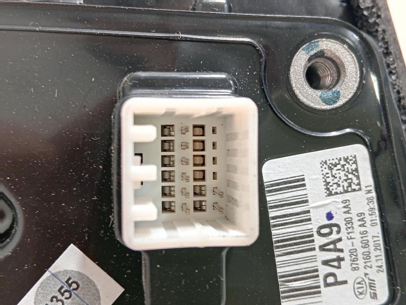 Guarnizione Raschiavetro Porta EST POST DX 96778798TV Peugeot 308 II 2017 Guarnizione Raschiavetro Porta EST POST DX 96778798TV Peugeot 308 II 2017