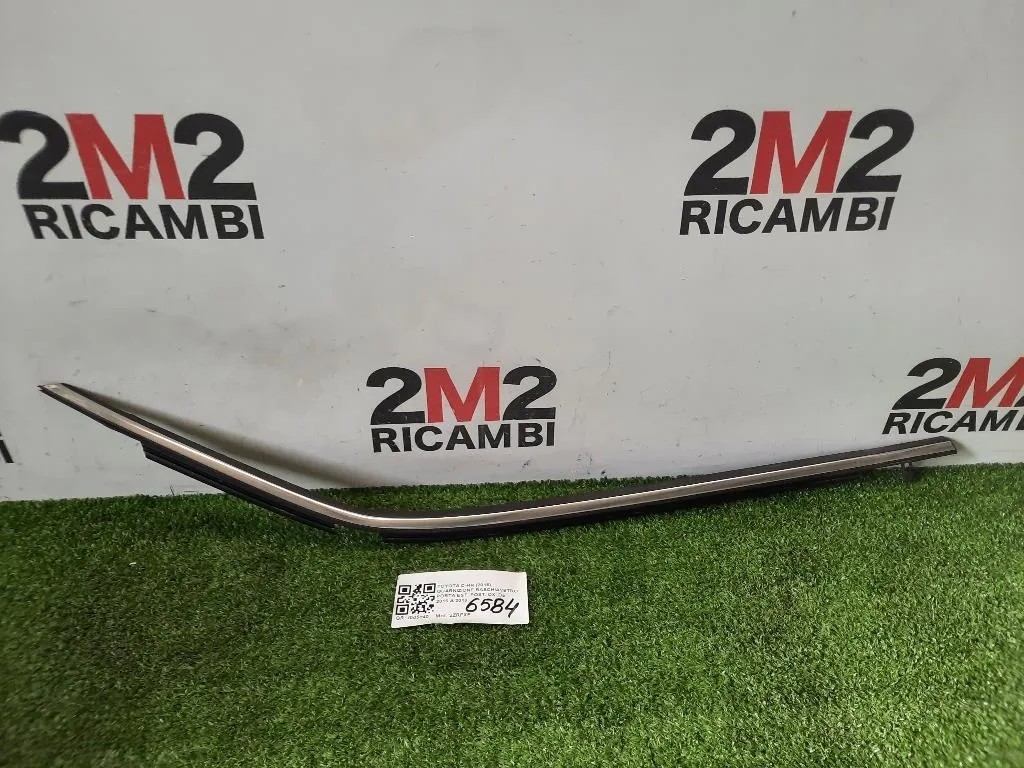Guarnizione Raschiavetro Porta EST POST DX Toyota C-HR 2016