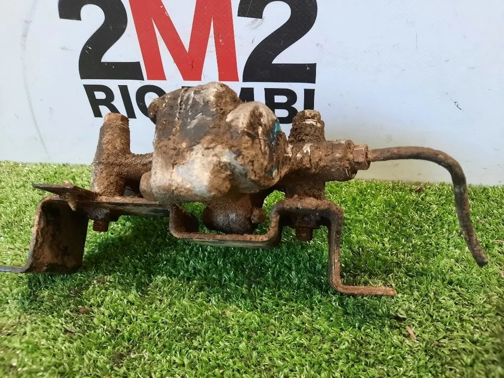 Ammortizzatore POST SX E620035G26 Nissan PICK UP D21 1986