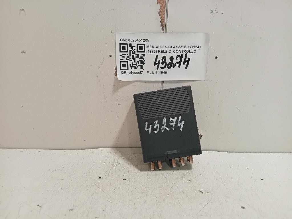 RELE DI Controllo 0025451205 Mercedes Classe E W124 1985