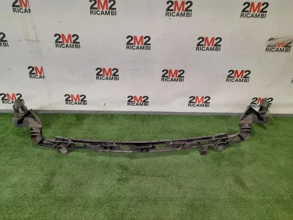 Guida Sostegno Paraurti POST 50513489 Alfa Romeo Giulietta 2010