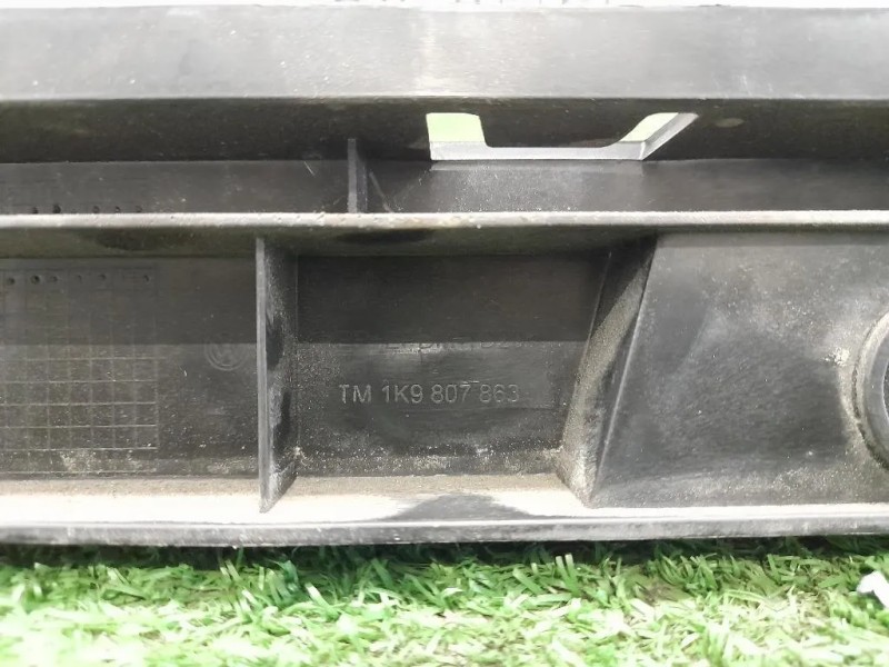 Guida Sostegno Paraurti POST 1K9807863 Volkswagen GOLF V Variant 2007