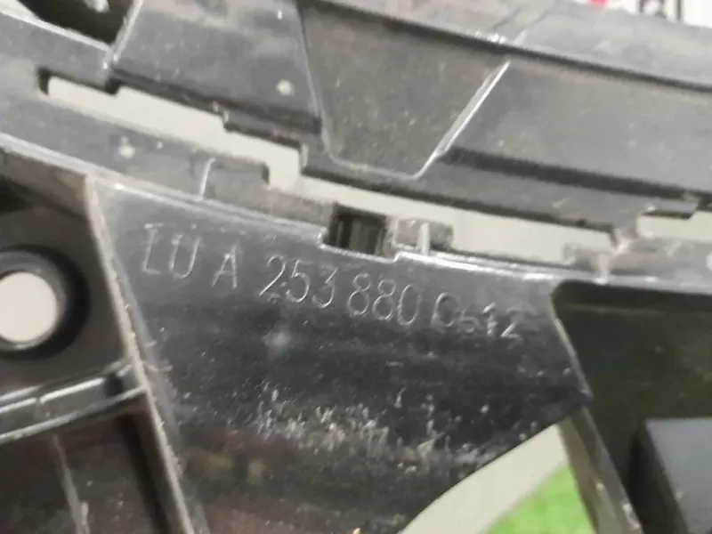 Guida Sostegno Paraurti POST DX A2538800612 Mercedes Classe GLC X253 2016