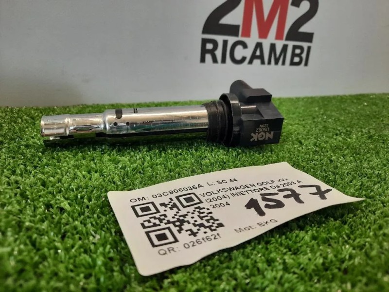 Iniettore 03C906036A Volkswagen GOLF V 2004