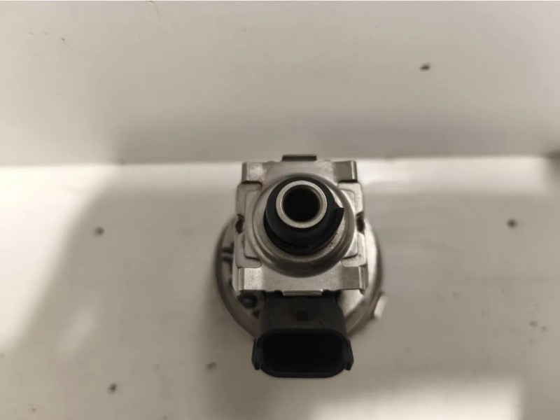 Iniettore Adblue 3C0131113C Volkswagen Passat VI Variant 2011