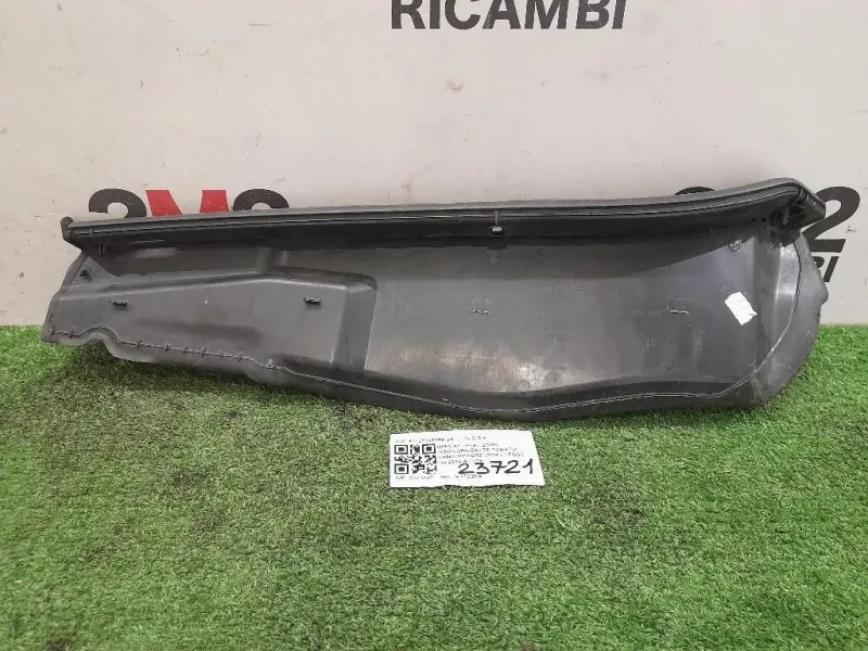 Insonorizzante Paratia VANO Motore POST POST 51767329399 PARATIA VANO MOTORE Bmw X1 F48 2015