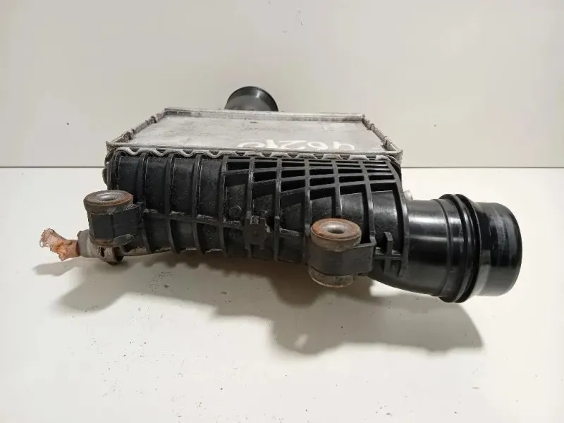 Intercooler GX73-6K775-AB Jaguar XE 2015