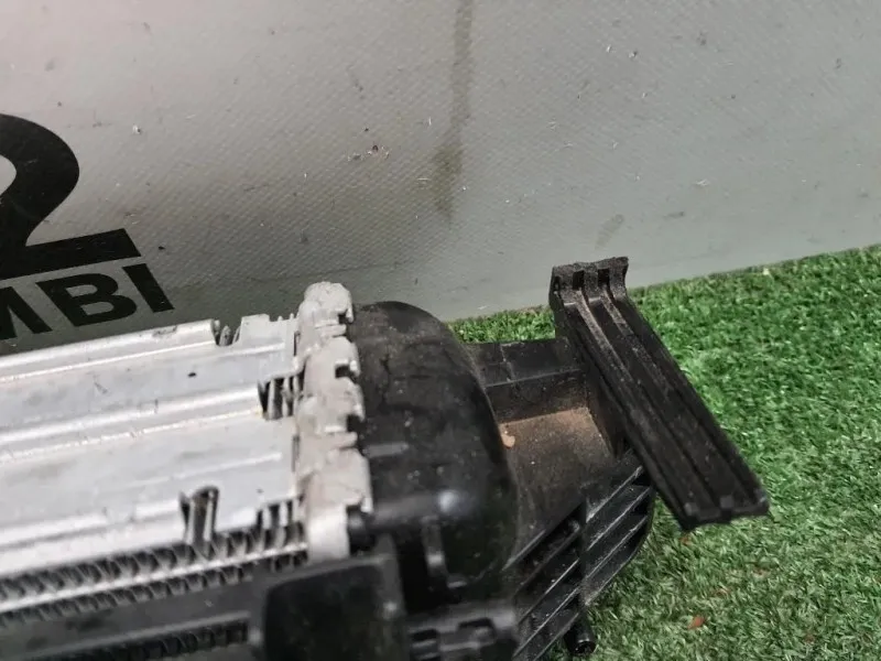 Intercooler 39239240 Opel Astra K 2019