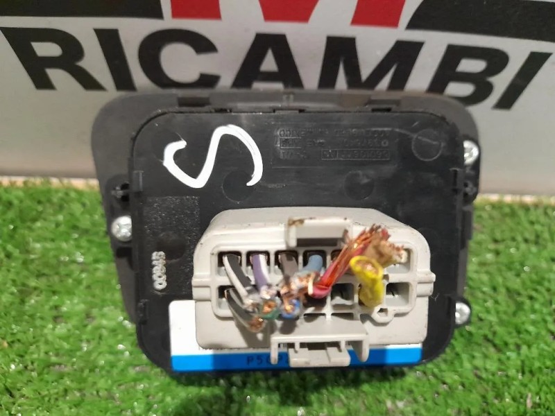 Interruttore Alzacristalli Cruscotto P5GP27XDVAH Jeep Cherokee III 2002