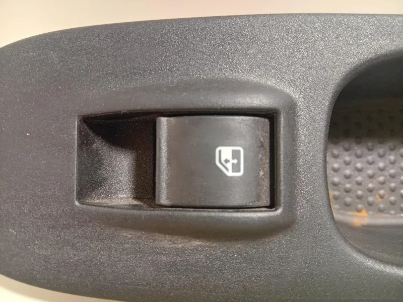 Interruttore Alzacristalli ANT DX 735531347 Lancia Ypsilon III 2011