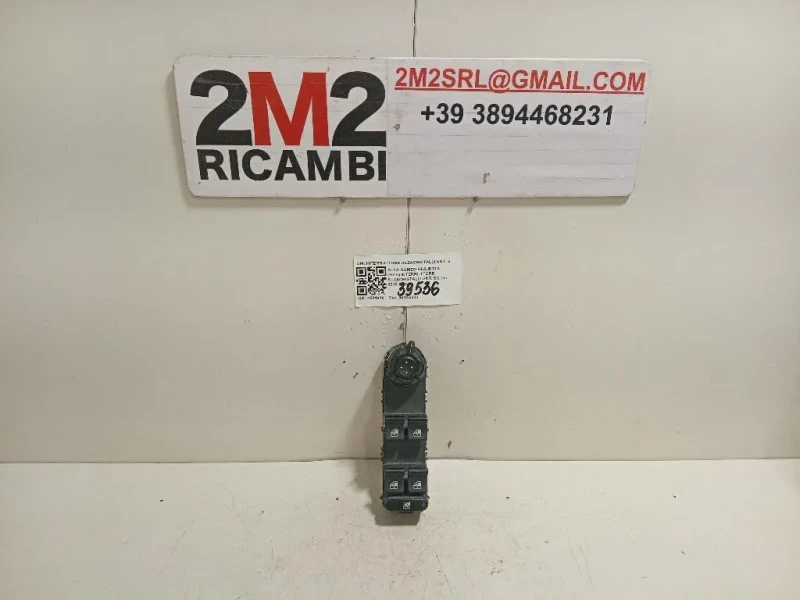 Interruttore Alzacristalli ANT SX INTERRUTTORE ALZACRISTALLI ANT SX Alfa Romeo Giulietta 2010