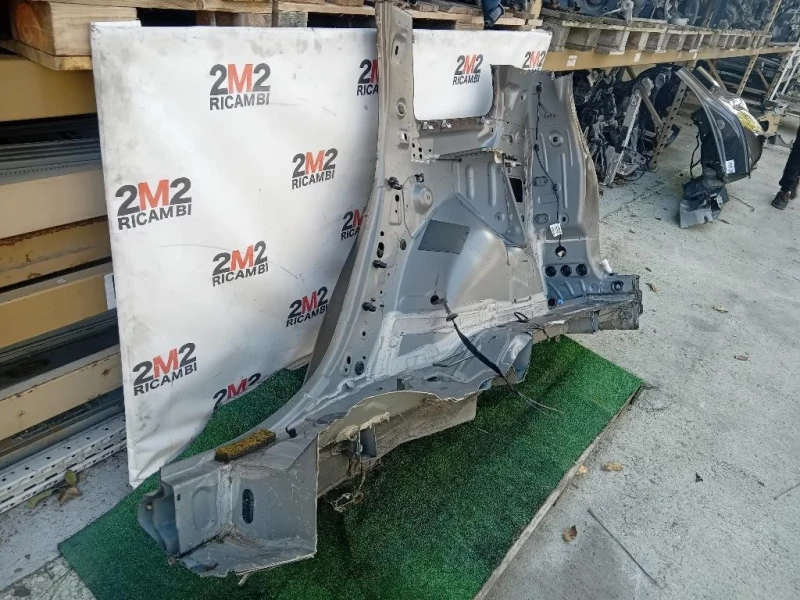 Parafango POST DX 760302867R Dacia Duster II 2018