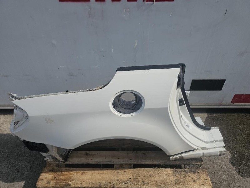 Parafango POST DX A1716300621 Mercedes Classe SLK R171 2004