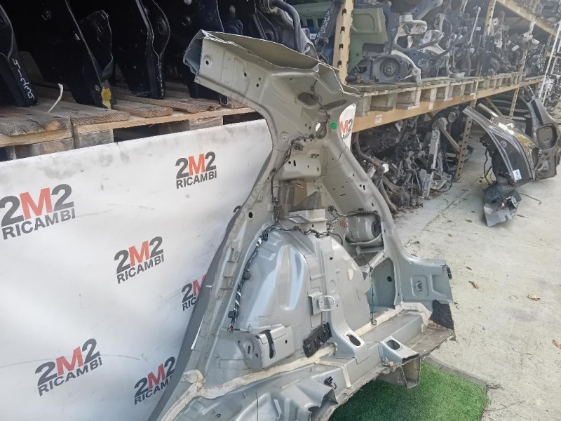 Parafango POST DX 39246003 Opel Astra K 2016