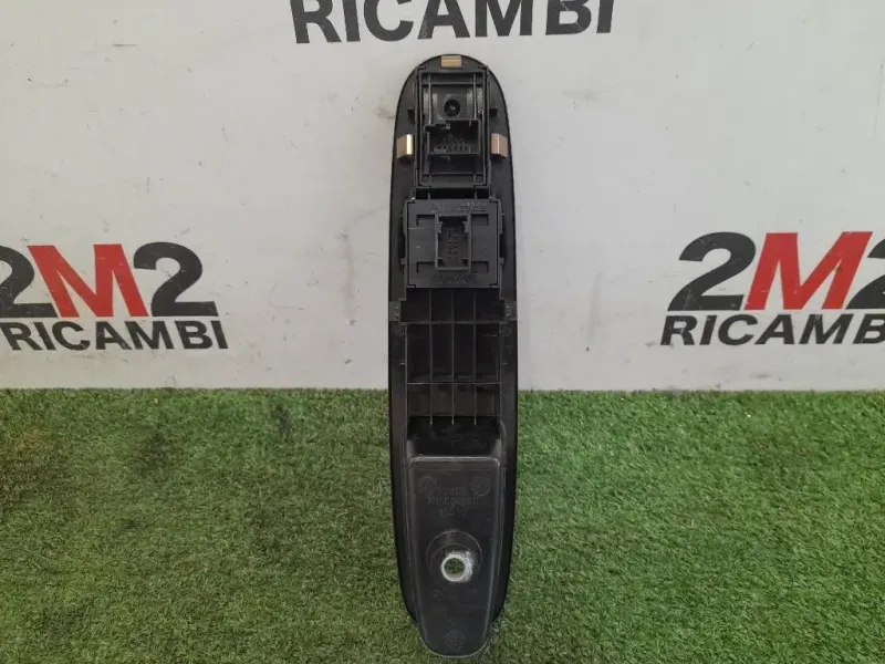 Interruttore Alzacristalli ANT SX 735500050 Fiat Punto EVO 2010