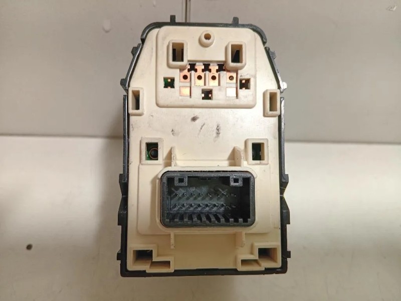 Interruttore Alzacristalli ANT SX  Kia Stonic 2017