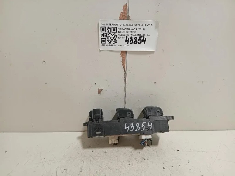 Interruttore Alzacristalli ANT SX INTERRUTTORE ALZACRISTALLI ANT SX Nissan Navara 2010