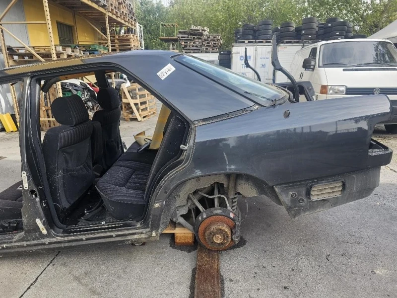 Parafango POST SX A1246304321 Mercedes Classe E W124 1985