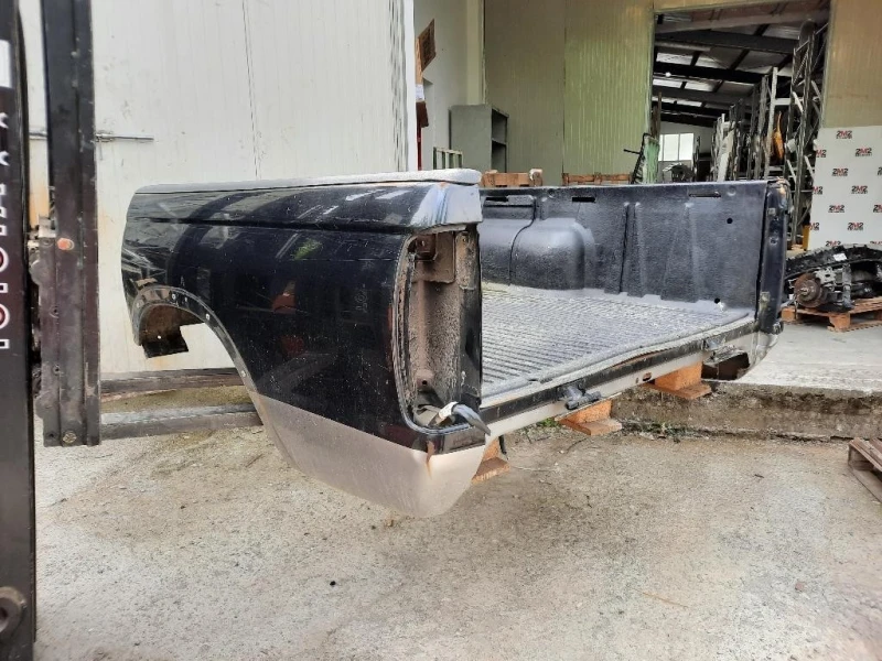 Parafango POST SX 93313EB030 Nissan Navara 2005