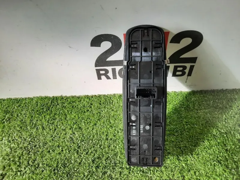 Interruttore Alzacristalli ANT SX 809610007R Renault Mégane III 2009