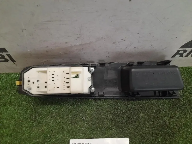 Interruttore Alzacristalli ANT SX 74232-0D670 Toyota Yaris IV 2012