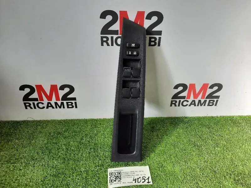 Interruttore Alzacristalli ANT SX 848200D260 Toyota Yaris IV 2014
