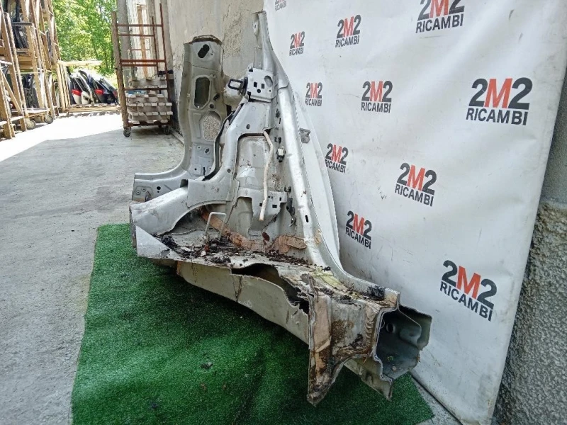 Parafango POST SX PARAFANGO SINISTRO POST Volvo V60 I 2013