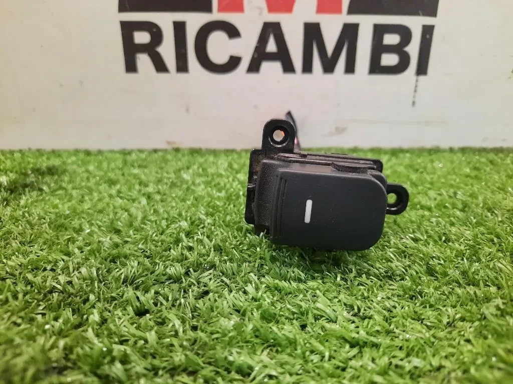 Interruttore Alzacristalli POST SX 4865201110 Kia SOUL I 2011