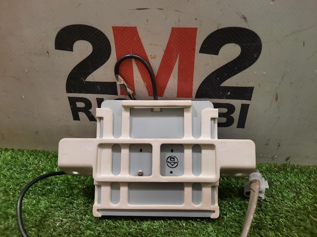 Antenna GPS 8686053050 ANTENNA Lexus Serie IS II 2006