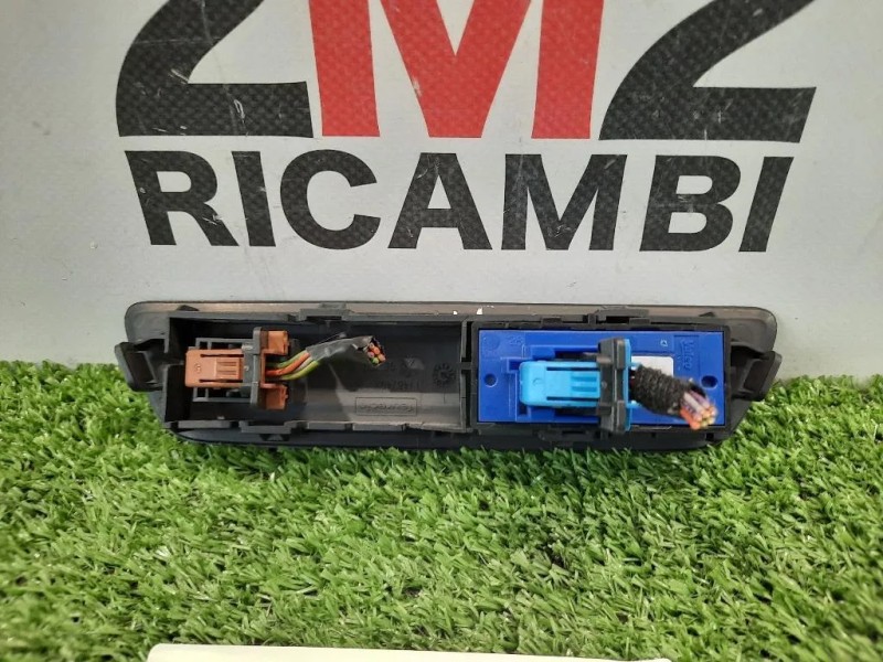 Interruttore ESP 96750105ZD ESP INTERRUTTORE Peugeot 208 I 2012