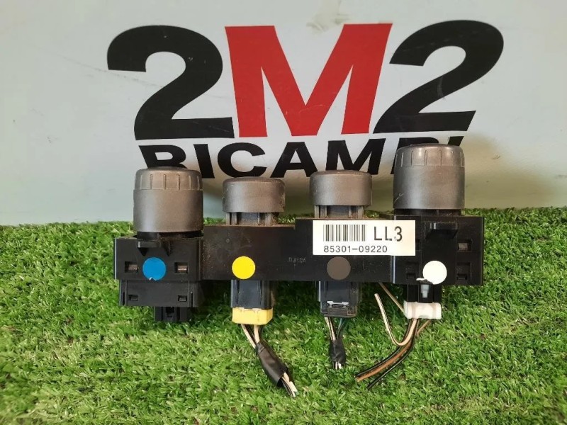 Interruttore Fendinebbia 85301-09220 Ssangyong Kyron 2005