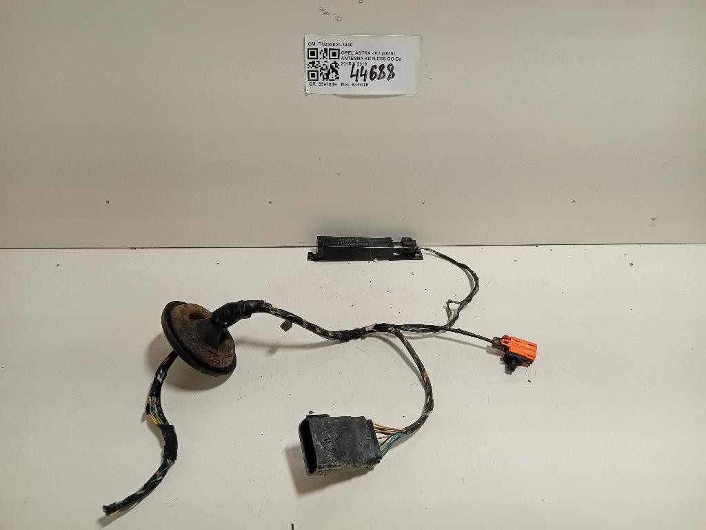Antenna Keyless GO TN233800-3040 Opel Astra K 2016