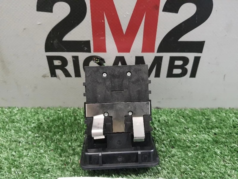 Interruttore Freno A MANO Elettrico A2469050451 Mercedes Classe B W246 2014