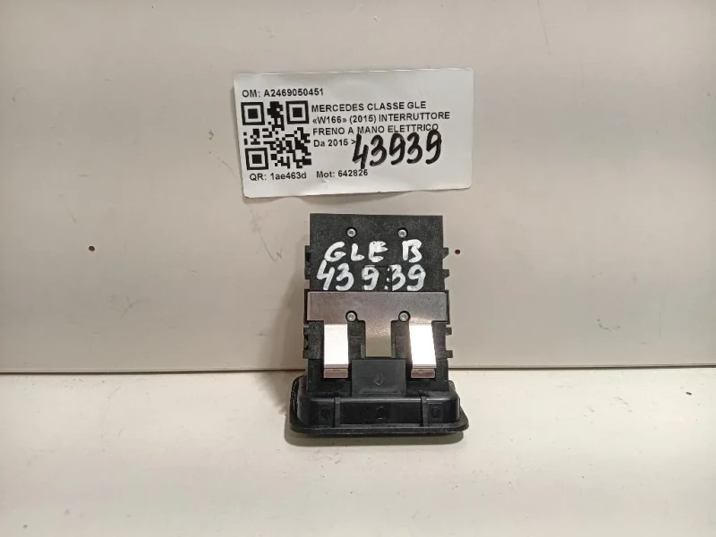 Interruttore Freno A MANO Elettrico A2469050451 Mercedes Classe GLE W166 2015